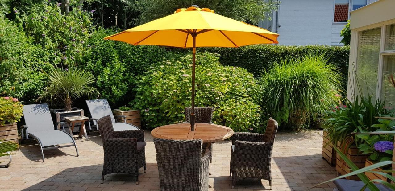 Vakantiewoning "Aan Het Bosje" Zoutelande - Strand 200M ! Exterior foto